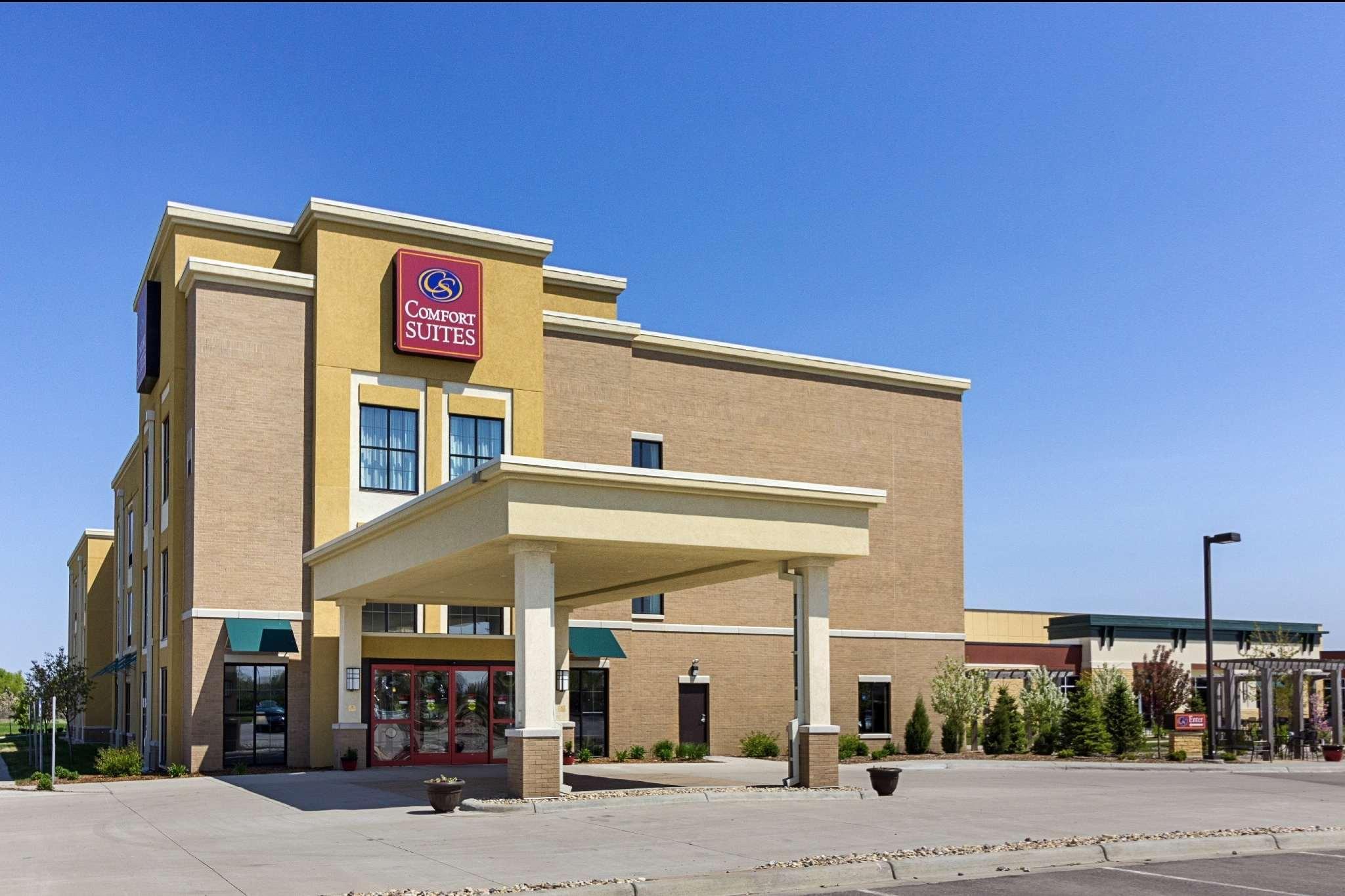 Comfort Suites & Conference Center Worthington Kültér fotó
